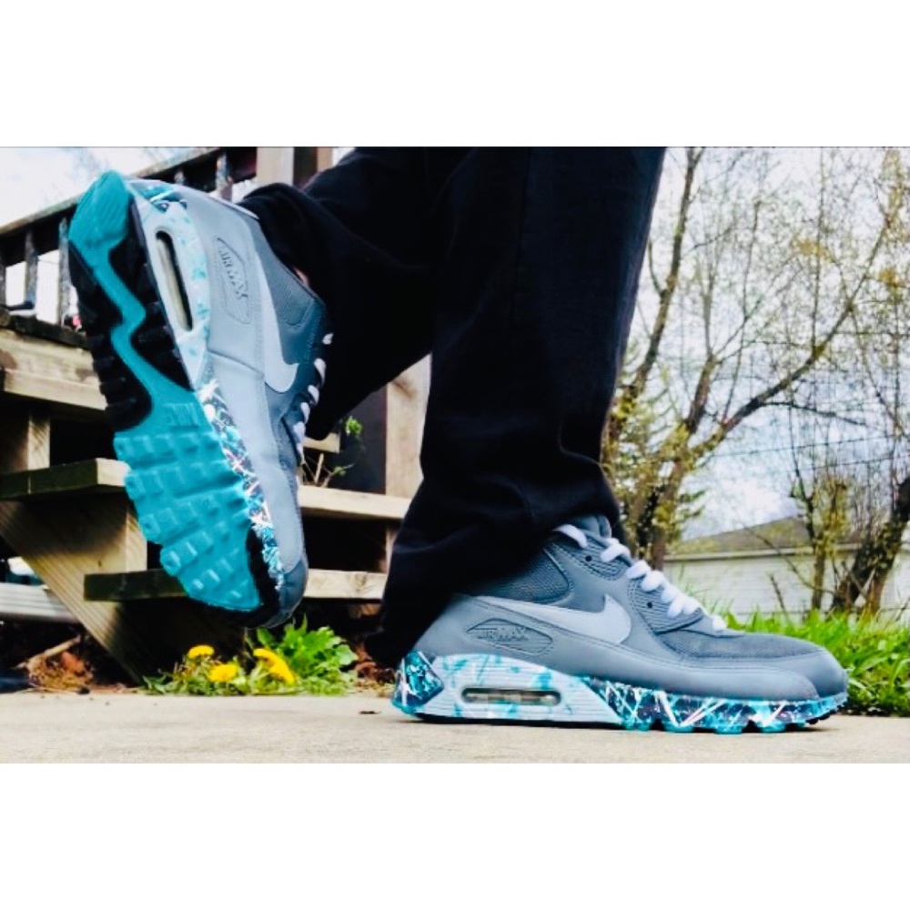 SOLD Nike Air Max 90 Retro • Men’s Shoes - Picture 8 of 8